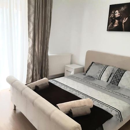 Apartament Cusai Braşov Eksteriør bilde